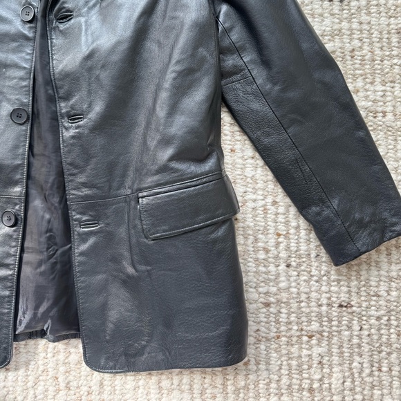 Vintage Leather Blazer - Picture 4 of 8